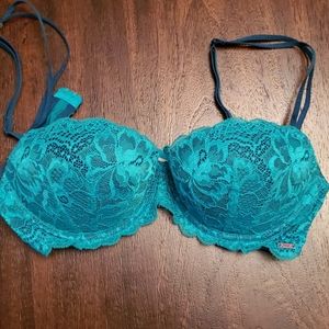 VS Pink lace push up bra